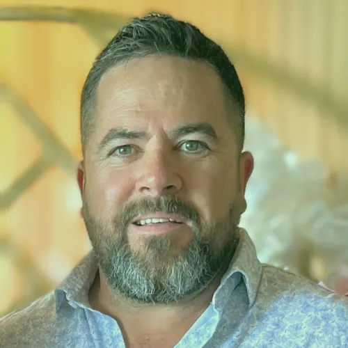 Michael Hezlett